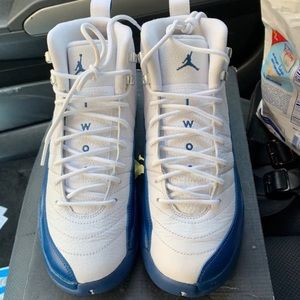 Retro 12 French blues
